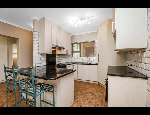 2 BEDROOM PROPERTY TO RENT IN BRYANSTON